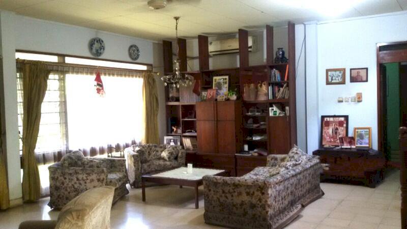 Rumah Terawat di Cilandak Siap Huni belakang Citos