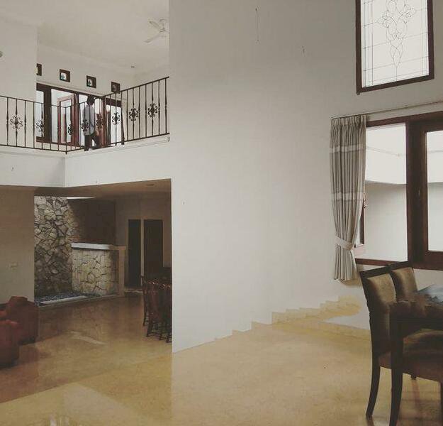 Disewakan Rumah di Komplek Apartemen Kemang Jaya