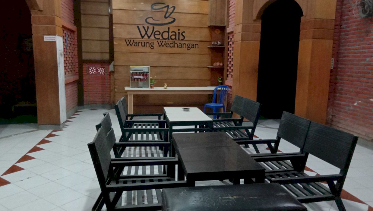 Dijual rumah untuk tempat usaha