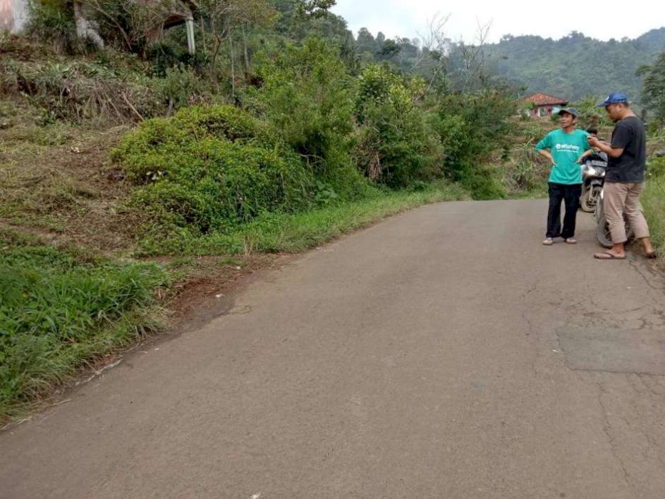 TANAH MURAH HANYA 200RB PER METER PINGGIR JALAN RAYA PUNCAK 2 CIPANAS