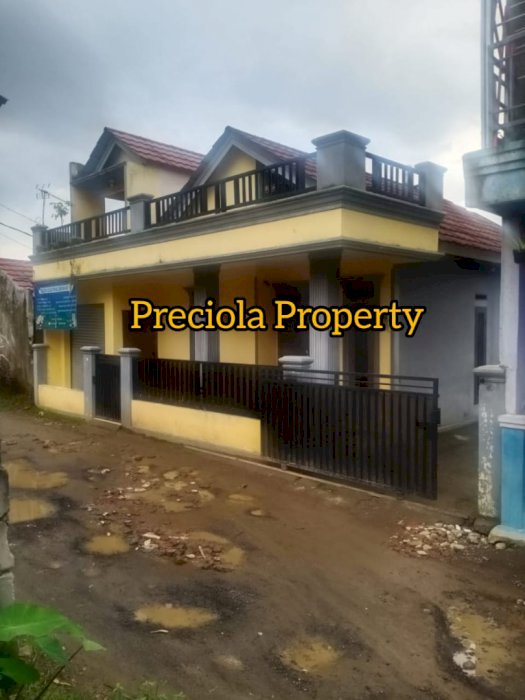 Rumah + Tanah Di jual Cepat