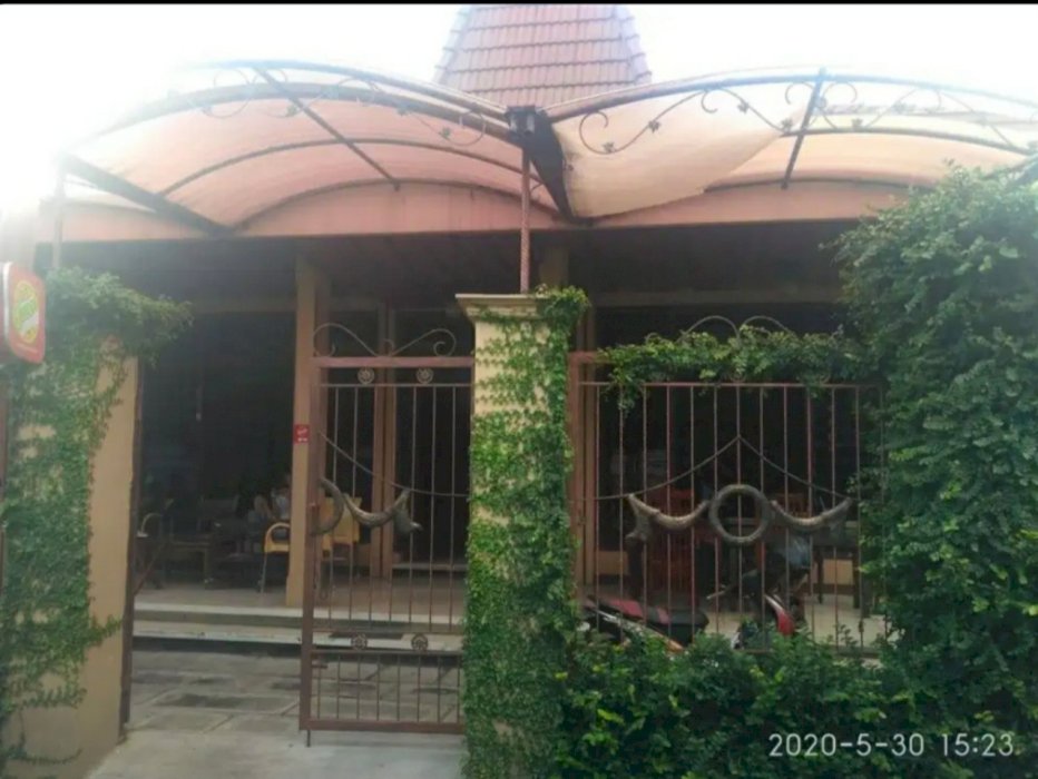 Rumah Antik dan Strategis Kampung Batik Laweyan kota Solo