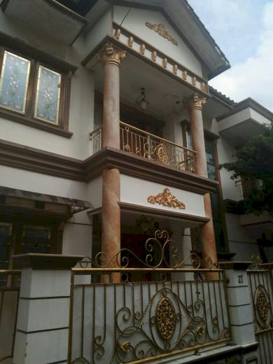 dijual Rumah mewah siap huni dalam komplek siap huni di Rawamangun
