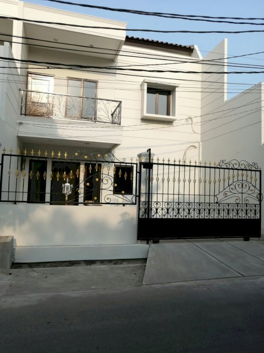 dijual Rumah baru Siap Huni di Tebet