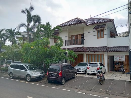 dijual rumah bagus siap huni di pondok kelapa duren sawit Jakarta