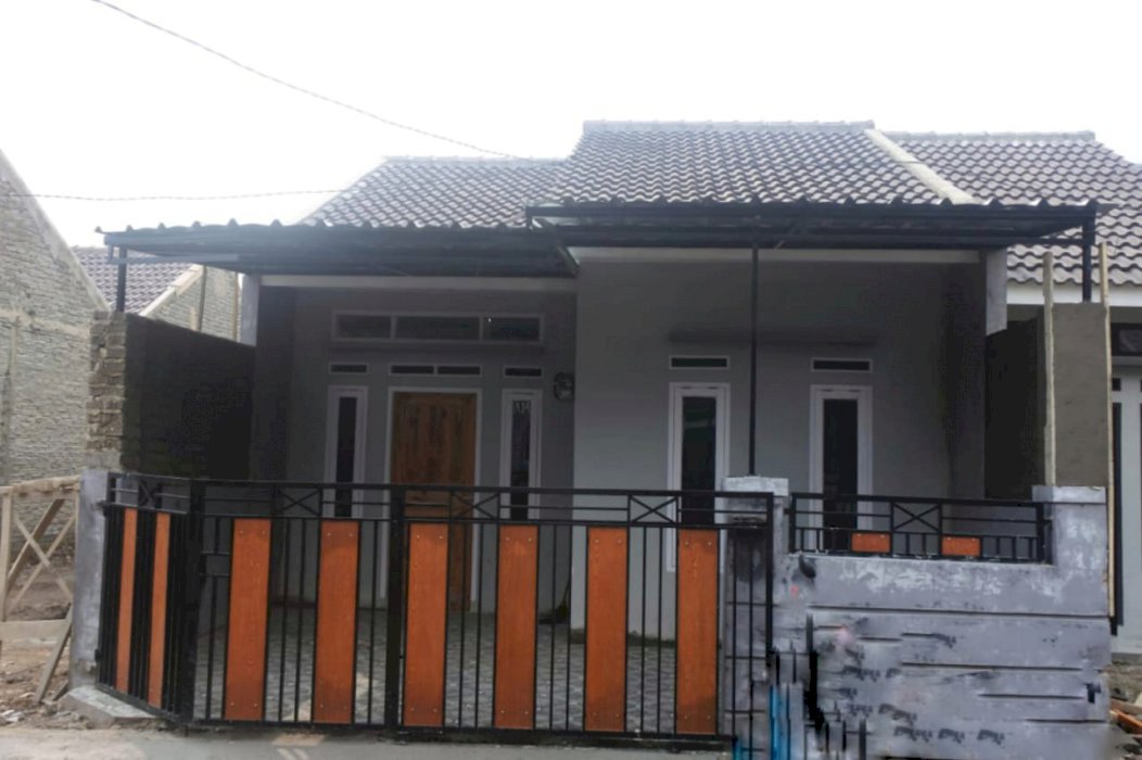 rumah minimalis asri lokasi stratgis bebas bani di bandung selatan