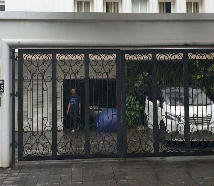 Jual rumah Pondok Indah JL Gedung Pinang Jakarta selatan