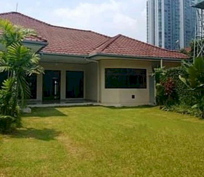 Jual rumah murah Dharmawangsa , kondisi rumah lama