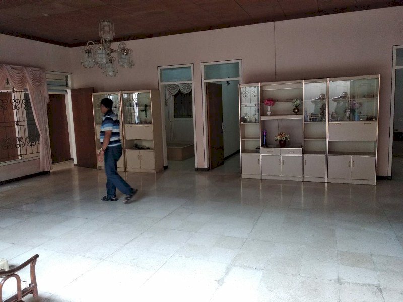 Rumah Dijual di Jalan Anggrek Garuda Malang