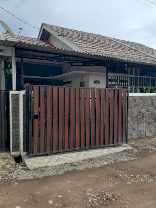 Rumah dekat tol soreang