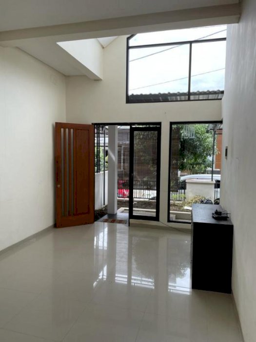 Rumah Disewakan di Perumahan Greenland Tidar Malang