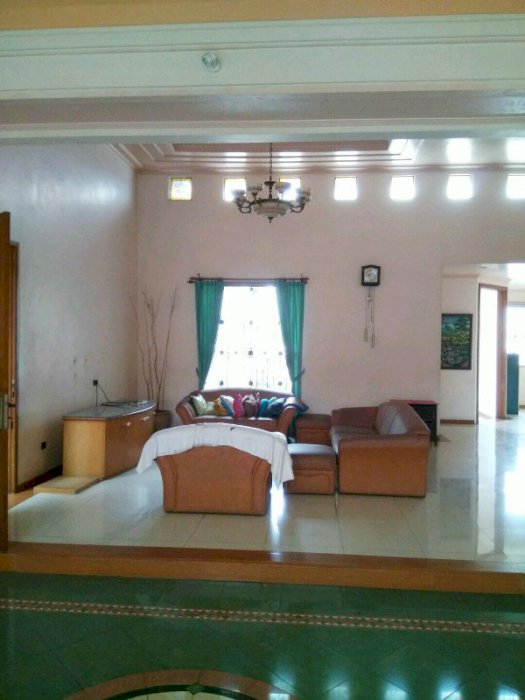 Rumah Dijual di Pondok Blimbing Indah, Araya, Malang