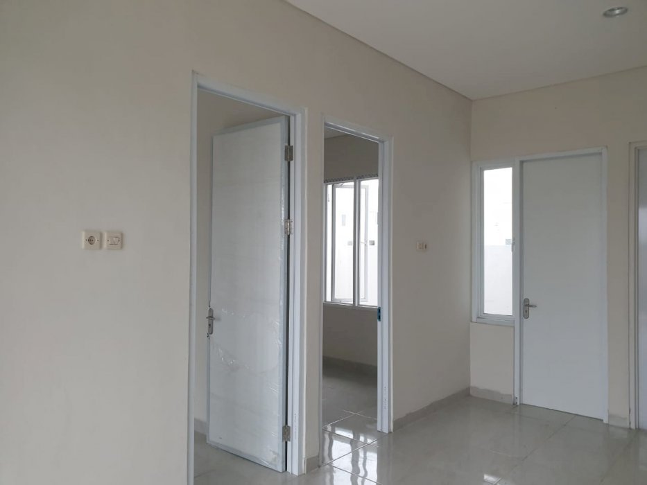 Over kredit cluster Green emeral mutiara gading city