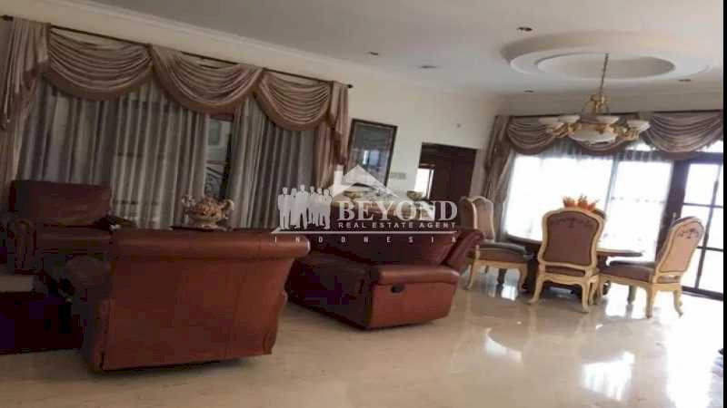 HANGATNYA KELUARGA TERGANTUNG HUNIANYA, MILIKI DI AREA SUKAJADI,BDG