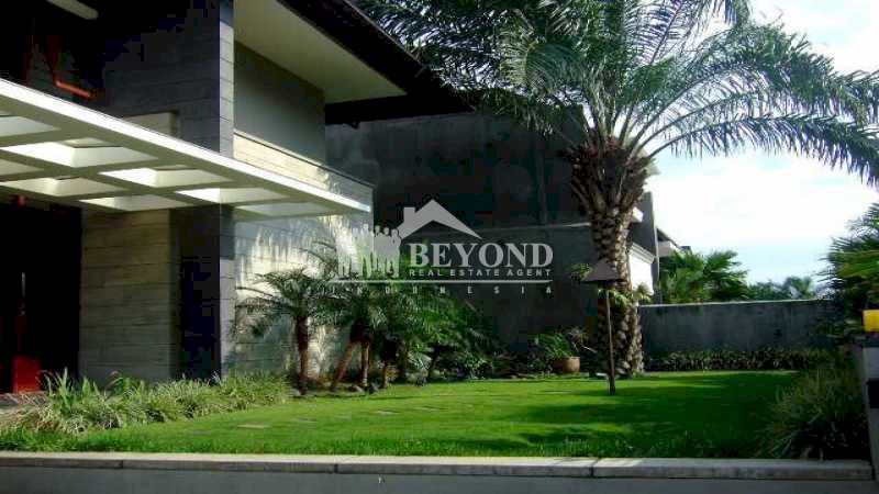 Hunian Menawan Lokasi Mudah Dalam Jangkauan di SETRADUTA, BANDUNG