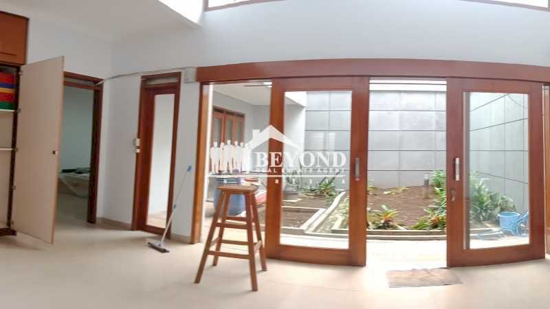 YAKIN GAK TERTARIK ? CEK DULU RUMAH DI SUKAMULYA DEKAT PASTEUR,BANDUNG