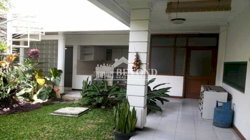 WUJUDKAN IMPIAN KELUARGA MEMILIKI RUMAH IDAMAN DI SETRASARI, BANDUNG