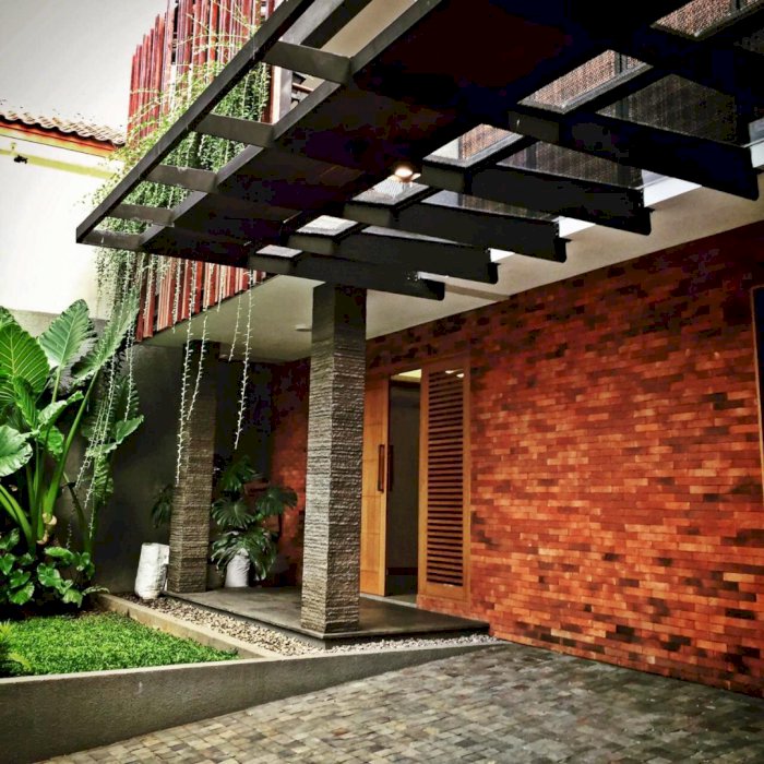 dijual Rumah Artis Mewah siap huni di cipete