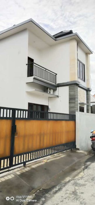 RUMAH BARU DEKAT LAPANGAN LUMINTANG DENPASAR