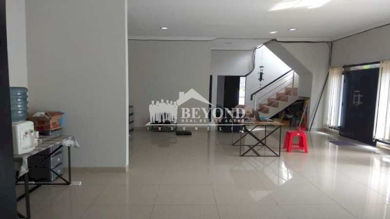 KEHIDUPAN IMPIAN DI RUMAH IDAMAN SETIABUDI REGENCY WING,BANDUNG