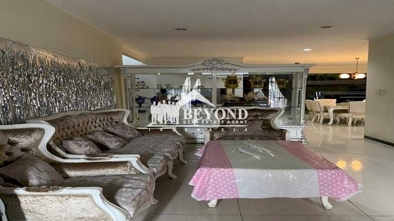 EKSKLUSIF HUNIAN MEWAH DESAIN UNIK SIAP HUNI DI AREA BKR, BANDUNG