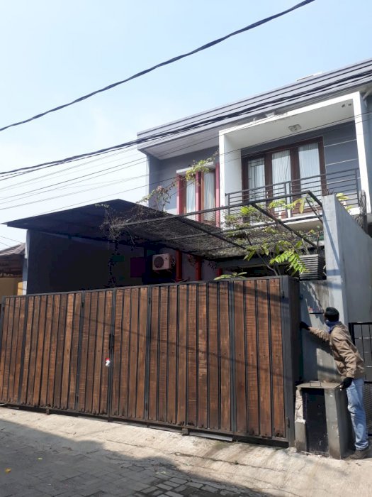 dijual Rumah minimalis bebas banjir lokasi strategis LRT di kapin