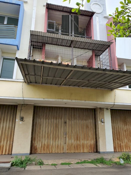 Ruko Harmoni Siap Pakai Luas 5x18 di Harapan Indah Bekasi Jawa Barat