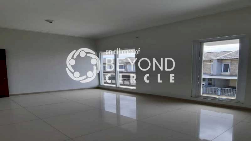 SUMPAH MURAH BANGET ! RUMAH BAGUS 2 LANTAI DI MEKARWANGI, BANDUNG