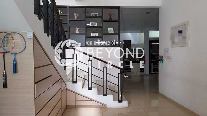 SUPER KEREN ! SUPER MEWAH ! RUMAH DI SINGGASANA PRADANA,MEKARWANGI-BDG