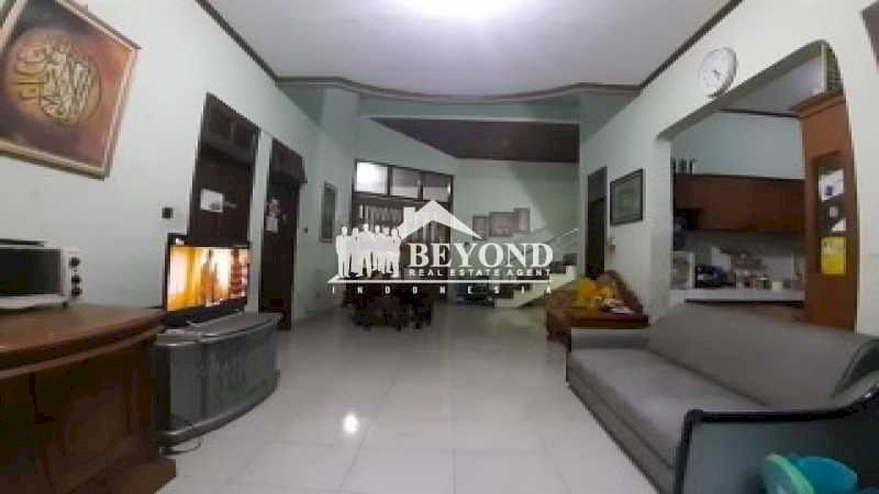 UTAMAKAN KENYAMANAN KELUARGA MILIKI RUMAH DI AREA PASIRLUYU, BANDUNG