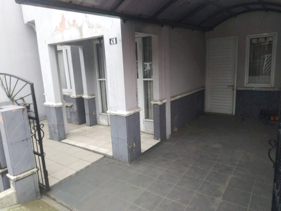 Rumah di Perumnas Karawaci