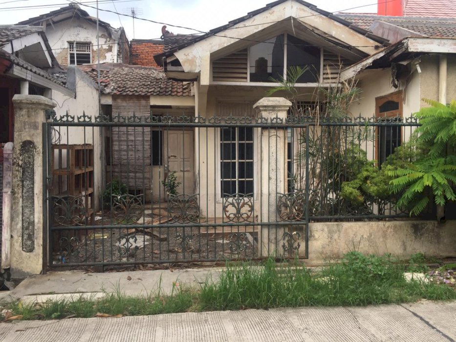 Dijual Cepat Tanah + Bangunan di Bojong Permai Rawalumbu