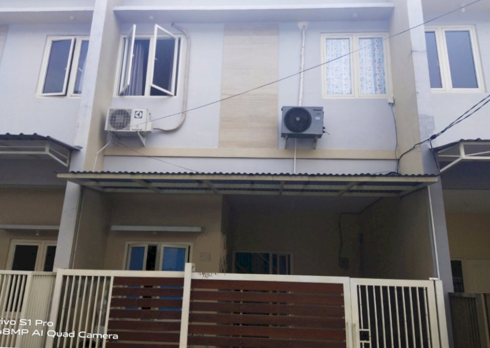 Dijual Rumah Perum Town House Kutisari Surabaya