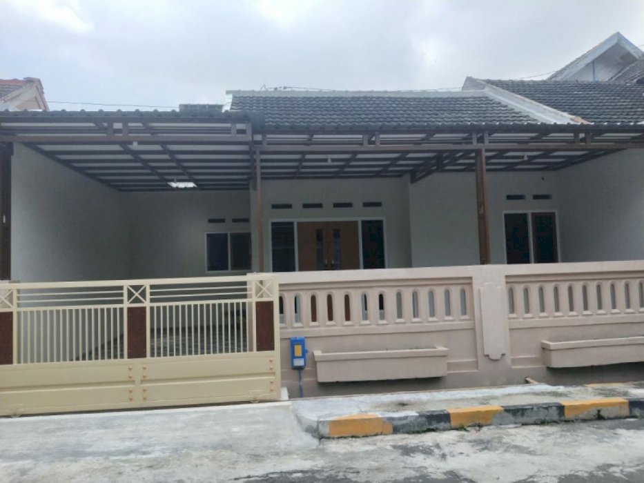 Rumah Dijual di Jalan Sulfat Agung Malang 1