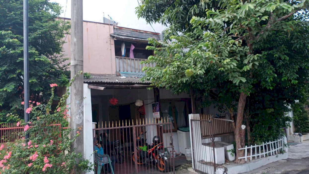 Rumah bebas banjir, semi cluster, akses bagus