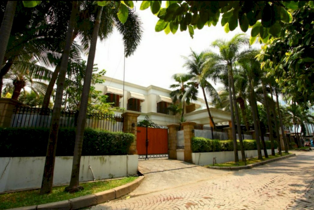 Rumah Mewah Lux Di Jl Kertasono Menteng Jakarta Pusat