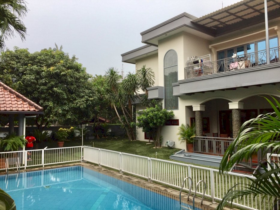 Rumah Lux Mewah Furnish Siap Huni Di Lebak Bulus Jakarta Selatan