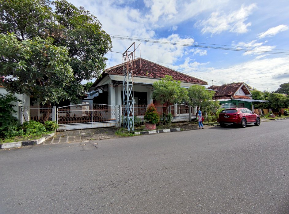 Jual Rumah di Kawasan Elite Yogyakarta - Luas 1445m2