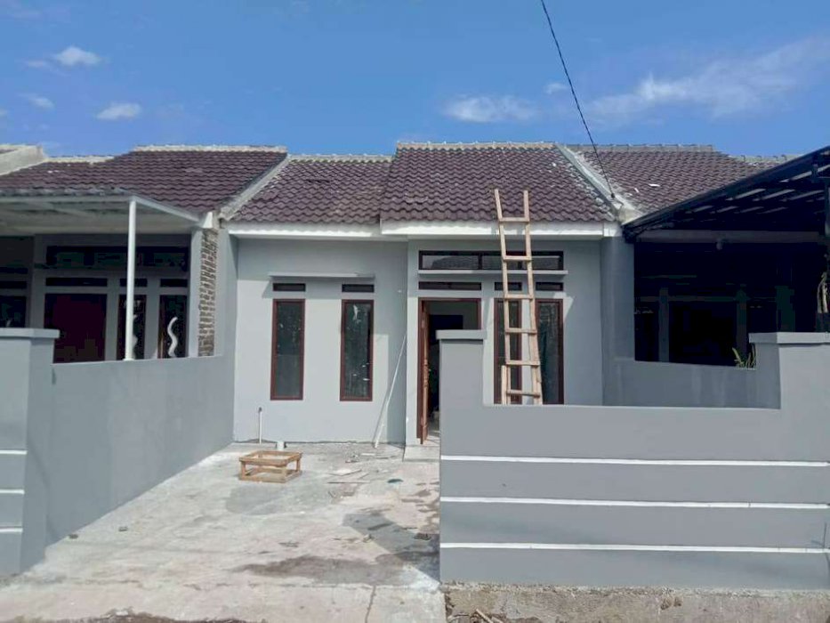 Rumah dengan desain minimalis modern yg kekinian sudah fullspek