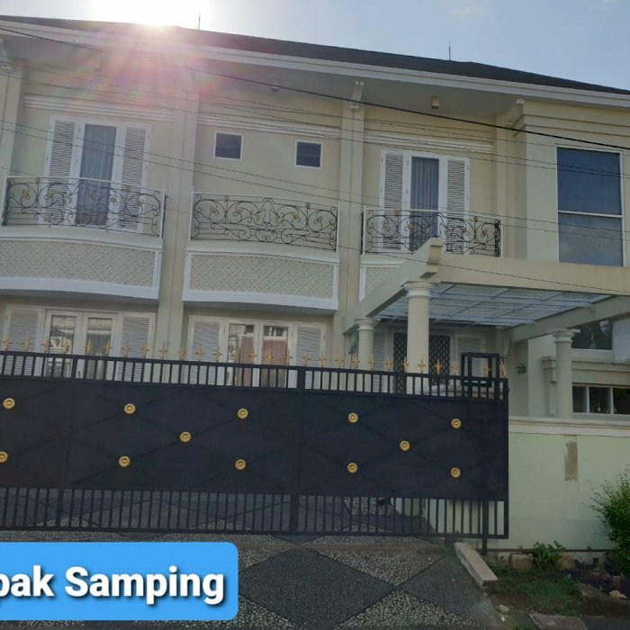 RUMAH MEWAH HOEK TANAH LUAS DI DUREN SAWIT JAKARTA TIMUR