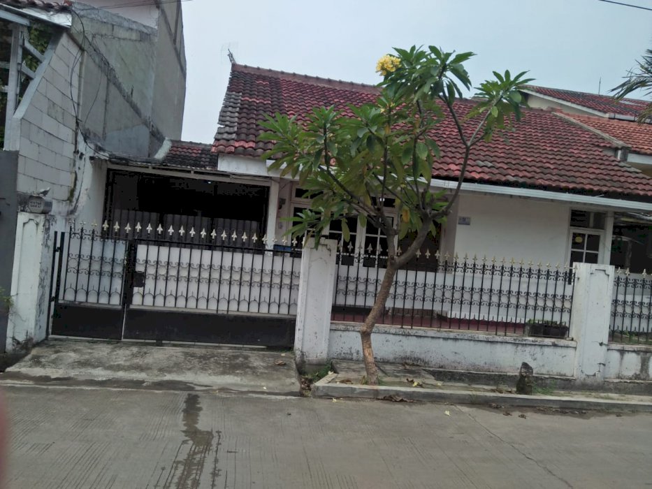 Rumah lt 158 m2 di bintara , bekasi , jawa barat murah