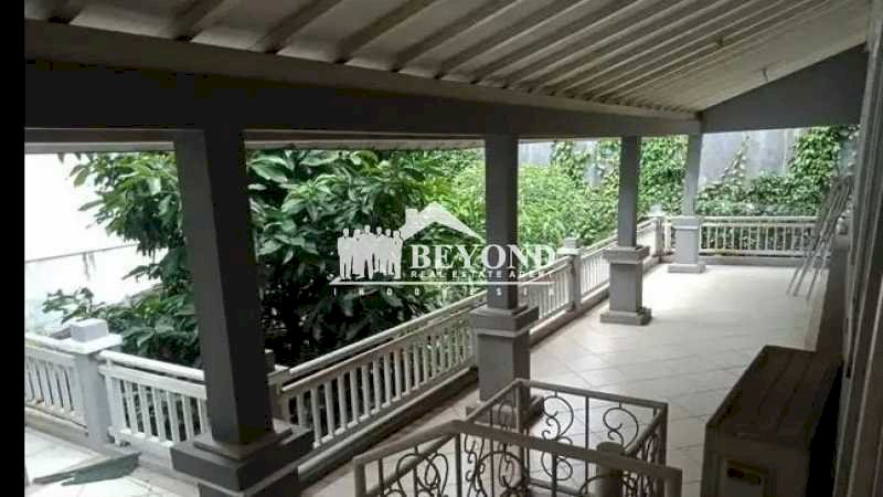 PUNYA RUMAH MEWAH DAPAT PROMO WAH ADA DI KOTA BARU PARAHYANGAN,BANDUNG