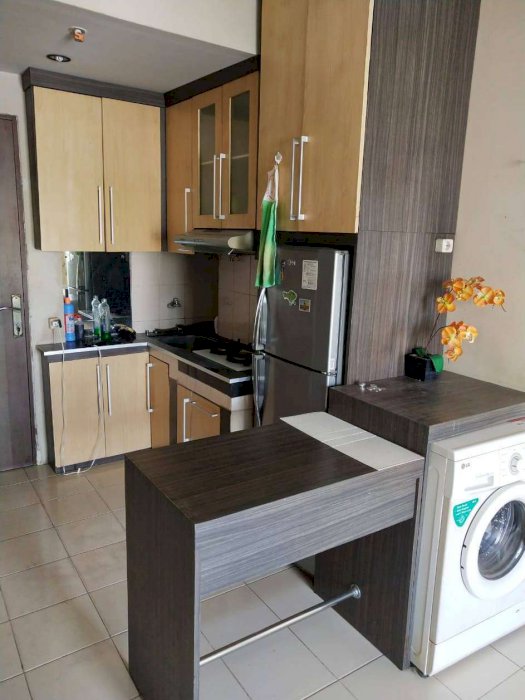 DIJUAL APARTEMEN SUNTER PARK VIEW SEMI FURNISH 2 KAMAR