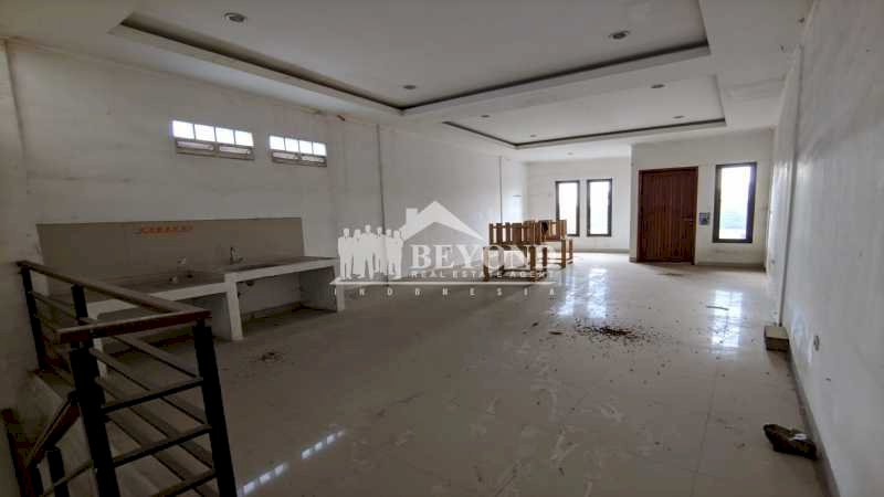 RUKO 3 LANTAI USAHA TERBAIK ANDA YUK KITA NEGO DI MOCH TOHA,BANDUNG