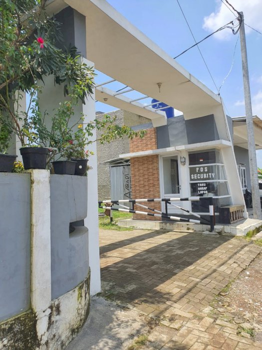Tanah Kavling Hook Perumahan Santiningsih Padasuka