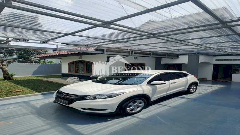 FANTASTIC ! KOST 23 KT LUASSS PASTI UNTUNG DEH DI CISITU DAGO,BANDUNG