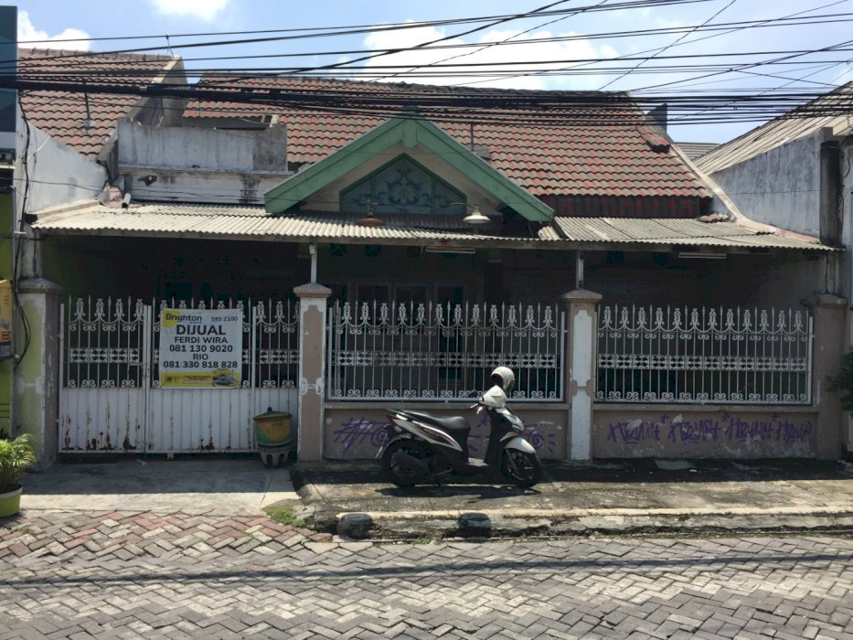 RUMAH NOL JALAN RAYA KEMBAR GKB. cocok untuk ruko, usaha,restoran,dll.