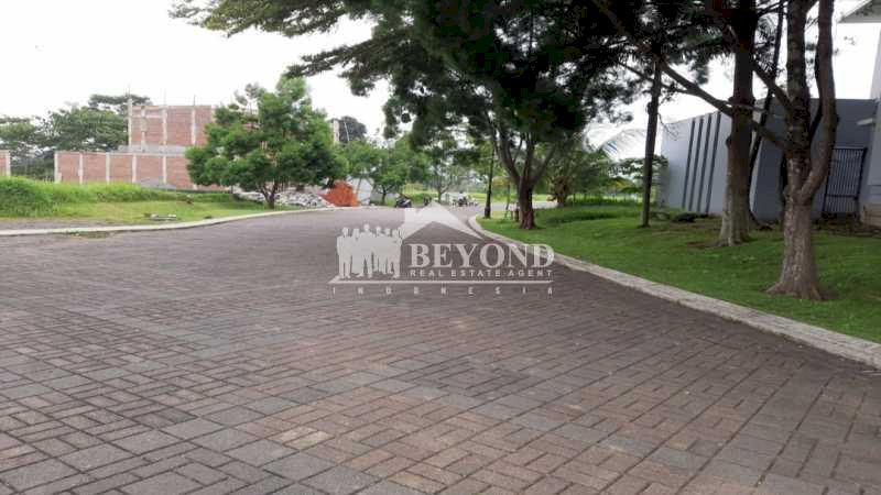 MAU INVESTASI TANAH ? DI KOTA BARU PARAHYANGAN,BANDUNG  PASTI UNTUNG !