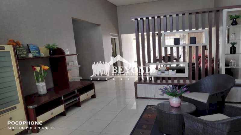 LEPAS MURAH RUMAH FULL FURNISH DI KOTA BARU PARAHYANGAN, BANDUNG