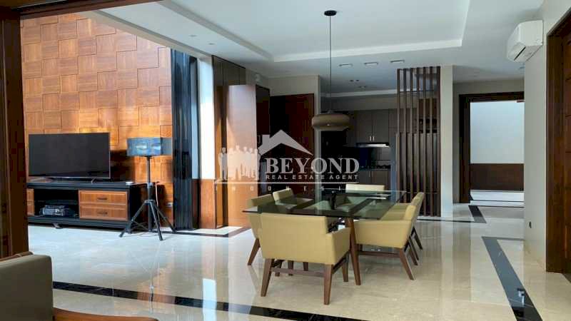 BENER-BENER JADI HUNIAN IMPIAN , BOOKING SEGERA DI BATUNUNGGAL,BANDUNG